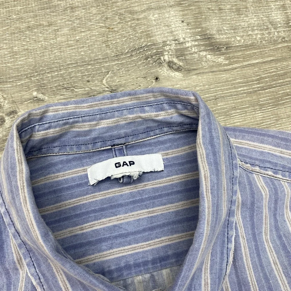 Gap Shirt Mens Large‎ Blue Stripe Long Sleeve Button Front Pockets Classic Fit